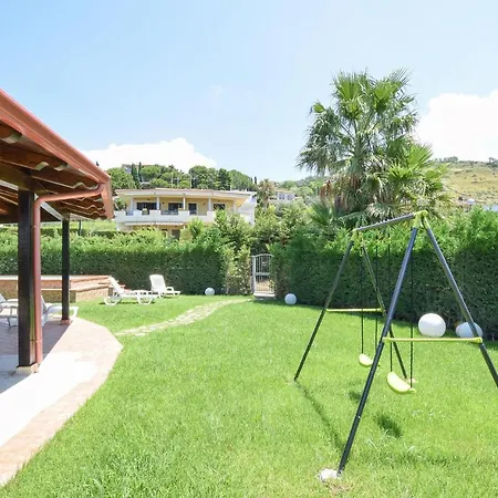 Stunning In Sangineto Lido * Belvedere Marittimo